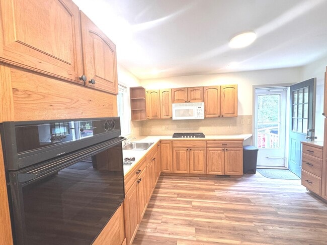 Photo - 114 Palmer Rd