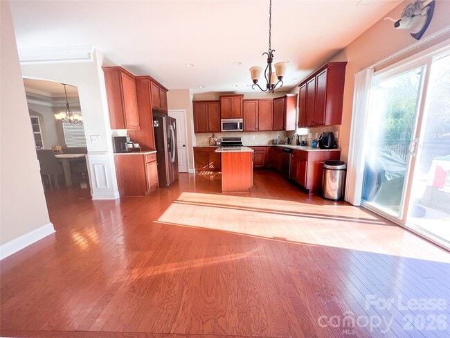 Photo - 2003 Fallondale Rd