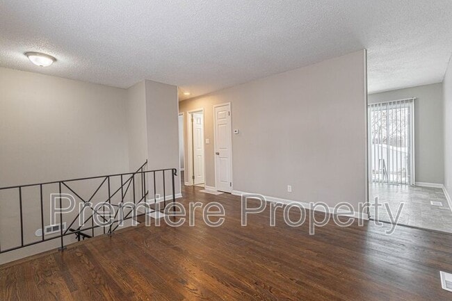 Photo - 1301 N Arrowhead Ridge