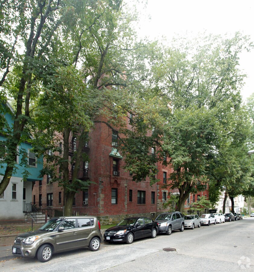 Melissa Court - Melissa Court