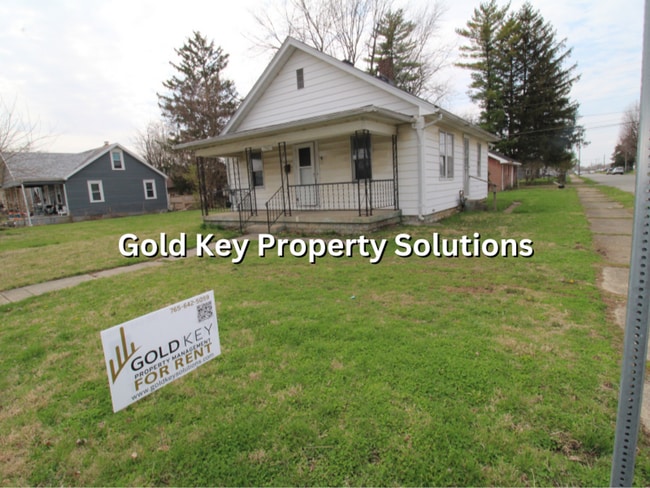 Building Photo - 2 BR 1 BA House with 2 Covered Porches and Huge Garage (NO SECTION 8)