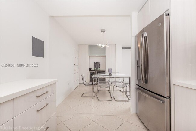 Photo - 5555 Collins Ave Unit 9U