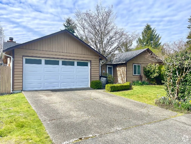 Building Photo - 1825 225th St SE Rental