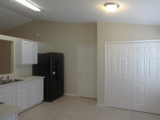 Photo - 1142 Jaslo St SE