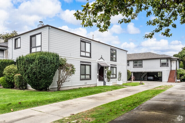 Building Photo - 1607 Santa Clara Ave Rental