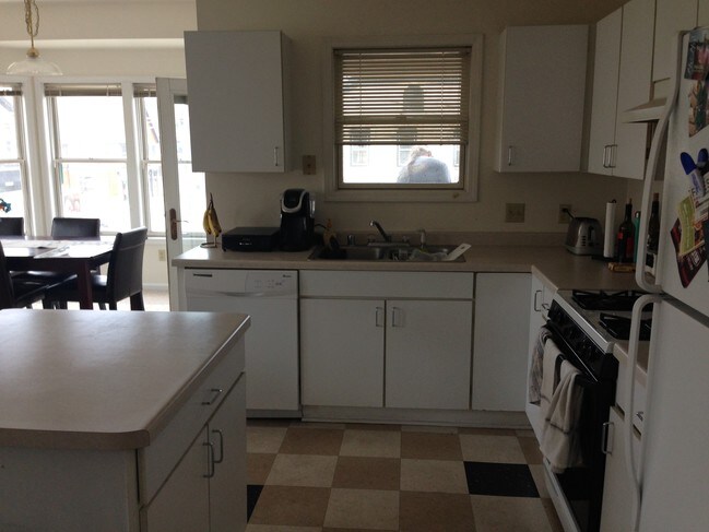 Photo - 1706 N Arlington Pl Unidad B