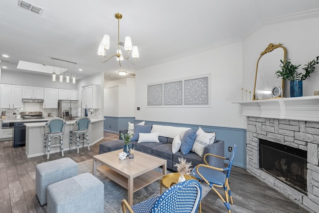 Photo - 2402 Blue Holly Dr Unidad ID1019580P