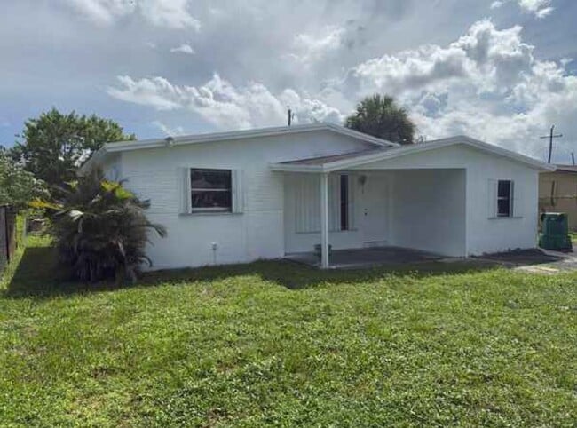 Building Photo - 3740 NW 9th St
