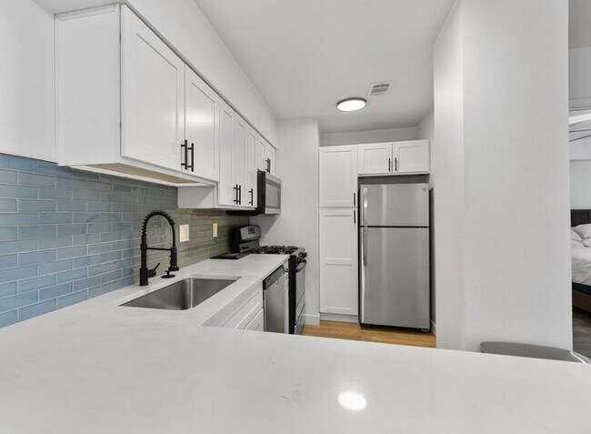 302 E Monte Vista Rd Unit MV D11