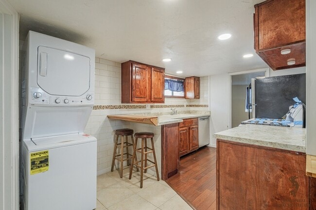 Photo - 1258 Colorado Ave