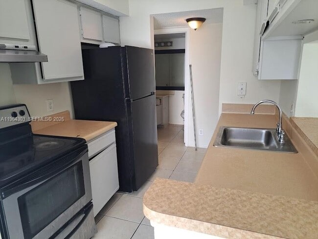 Photo - 5760 Rock Island Rd Unit 327