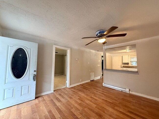 Photo - COMING SOON! 2 Bed House! Making it ready for you!