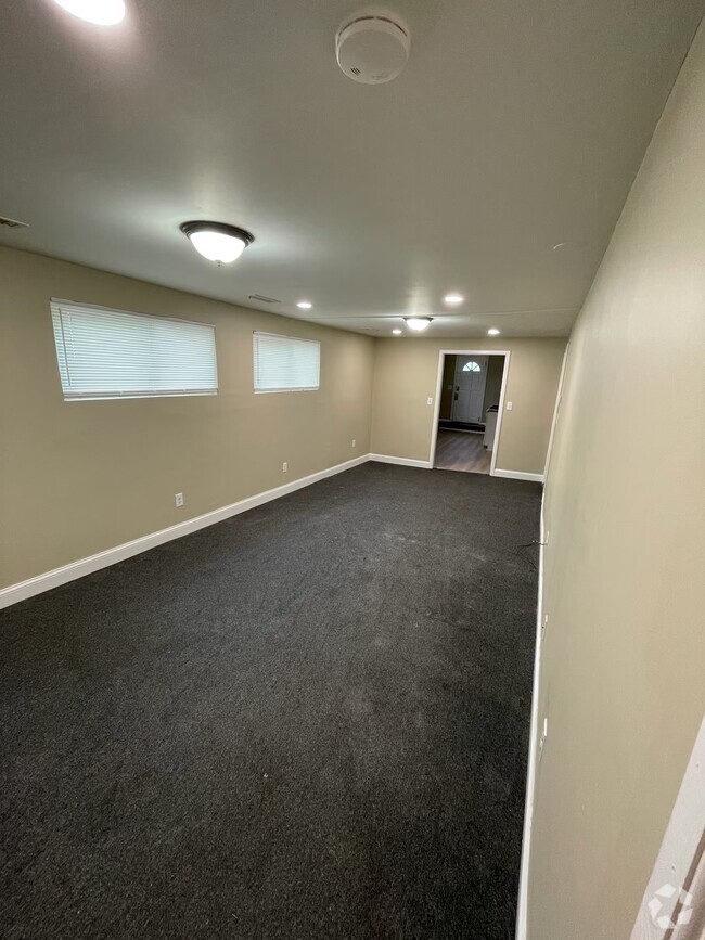 Building Photo - 89 Franklin St Unit 1 Rental