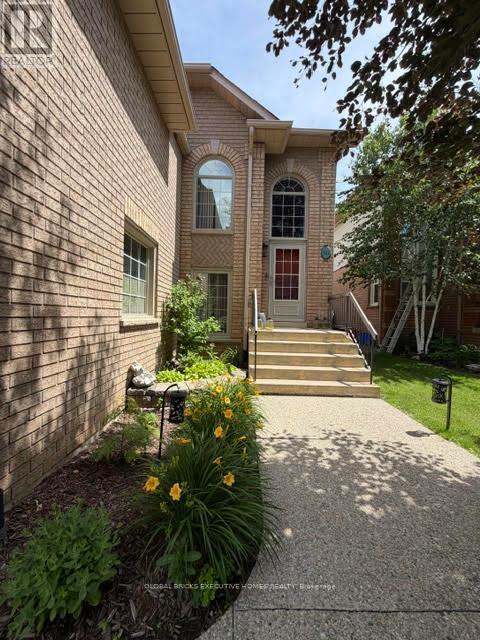 Photo - 162 Boulding Ave