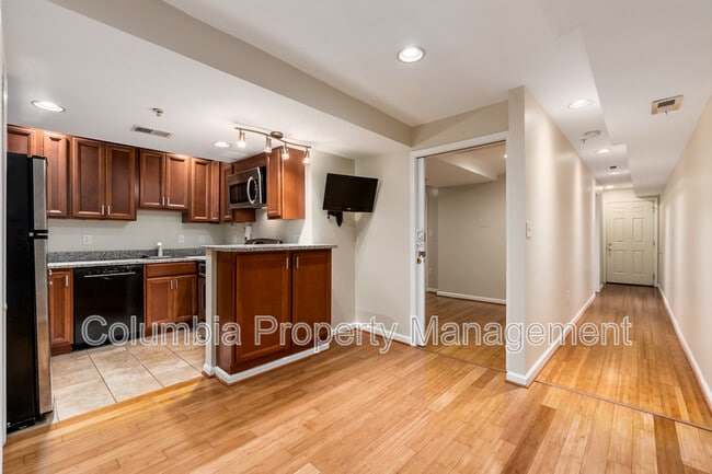 Photo - 1713 Euclid St NW Unit Apt 1
