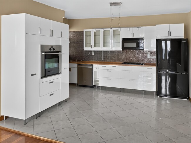 Photo - 6215-6215 JFK Blvd E Unit 4ES