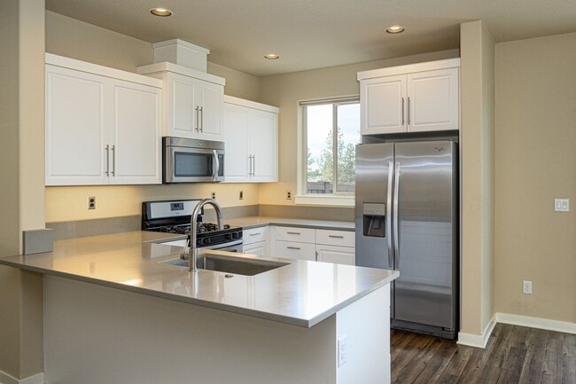 Photo - New listing! Modern, A/C, Washer & Dryer included!