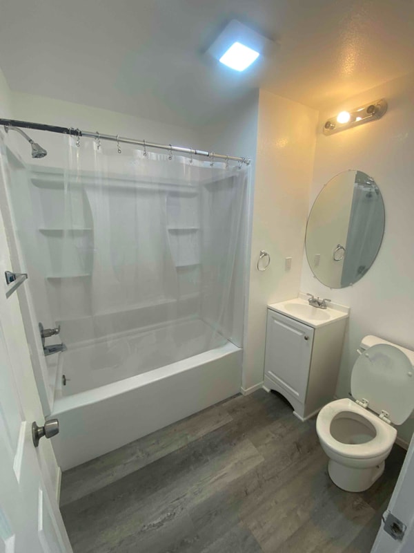 Photo - 15220 Hallmark Ln