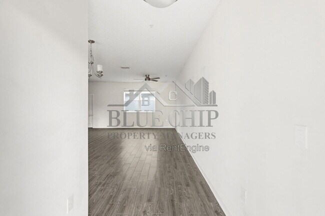 Photo - 11933 Prologue Ave