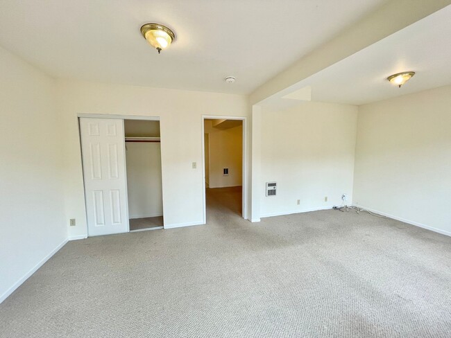 Photo - Charming Garden Apartment w/Deck, Prime Inner Richmond Location PROGRESSIVE Unit 743 11th Avenue - Garden