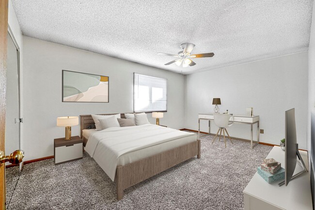 Photo - Somerset Apartments