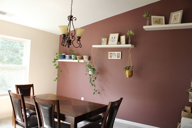 Photo - Charming 2 Bedroom/1 Bathroom Condo in Halethorpe, MD! Unit H