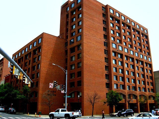 Photo - 2 N Main St Unidad #2