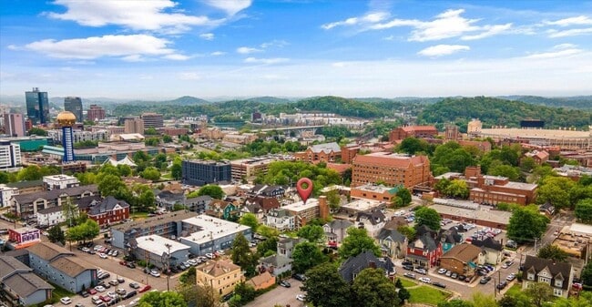 Move-In August 2025! Prime Location Near U... - Move-In August 2025! Prime Location Near U... Condo Unit ET106 BR1