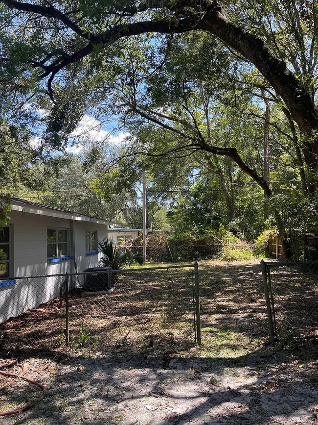 Photo - 4225 NW 21st Dr