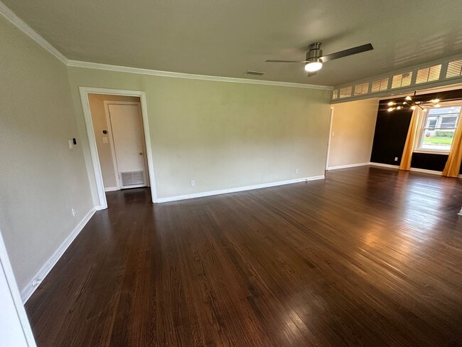 Photo - 2521 Sunnybrook Dr
