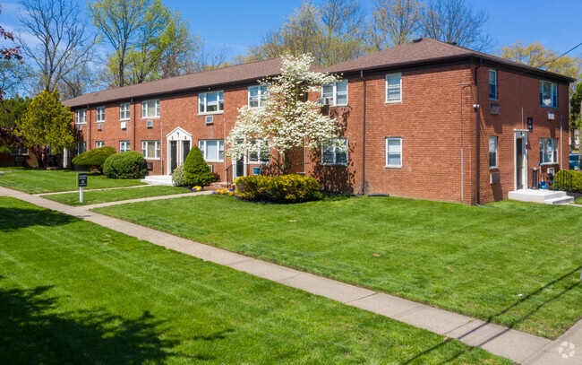 Orchard View Apartments - Orchard View Apartments