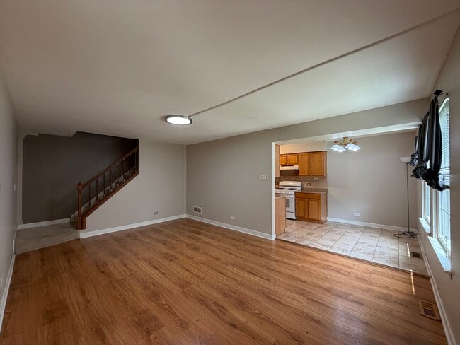 Photo - 132 Brookwood Ct