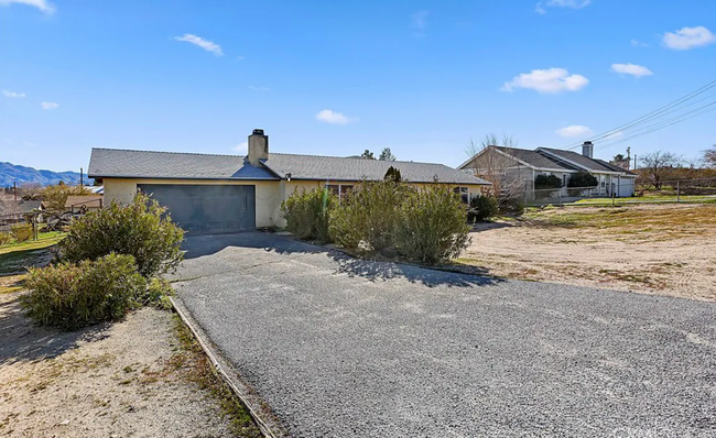 3 BEDROOM HESPERIA HOME - 3 BEDROOM HESPERIA HOME