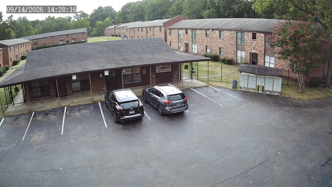 Raintree Apartments