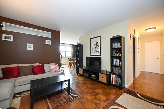 Photo - 61-20 Grand Central Pkwy Unit B 803