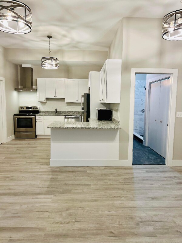 114 Merrimack St Apartment Unit 116B Lowell, MA