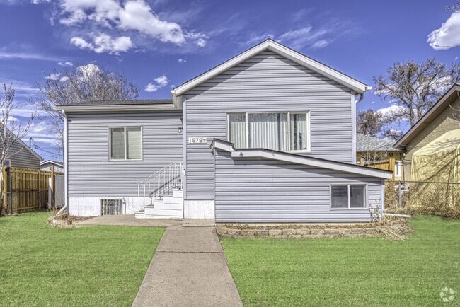 Building Photo - Charming Garden Level 2-Bedroom in Denver Unit #2 Rental