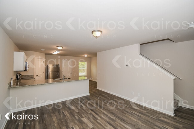 Photo - 137 Saddle Brooke Trce