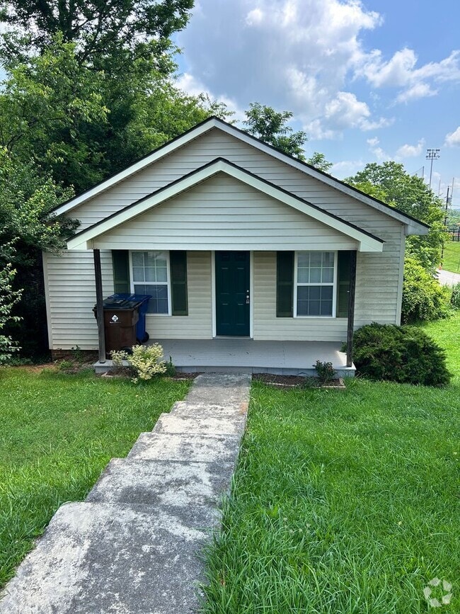 Building Photo - 1702 High Ave Rental