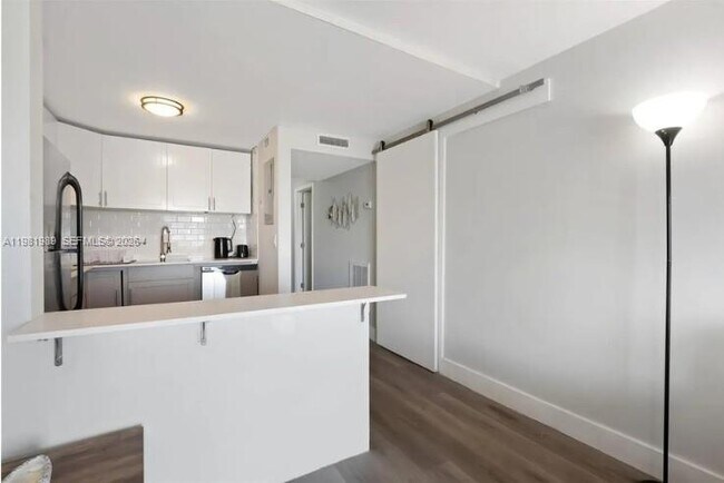 Building Photo - 3527 NE 168th St Unit 409