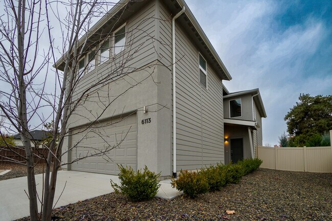 Photo - 6113 N Colosseum Ave