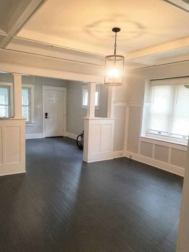 Photo - 3031 Boulevard Pl