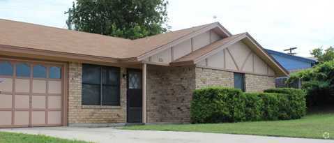 Building Photo - 834 Michelle Dr Rental