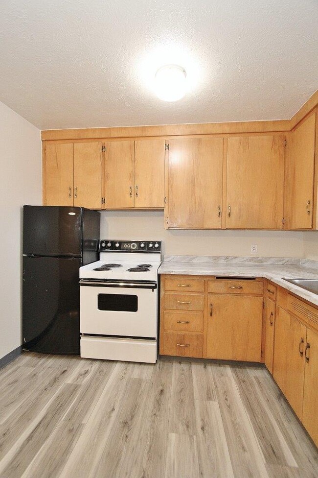 Photo - 419 NE 3rd St