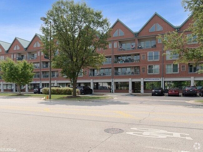 Building Photo - 1111 Burlington Ave Unit 201 Rental