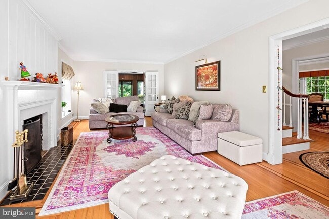 Photo - 5113 N Charles St