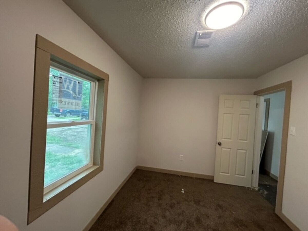 Photo - 2 Bed 1 Bath house