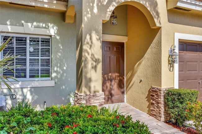 Photo - 1192 NE 32nd Ave