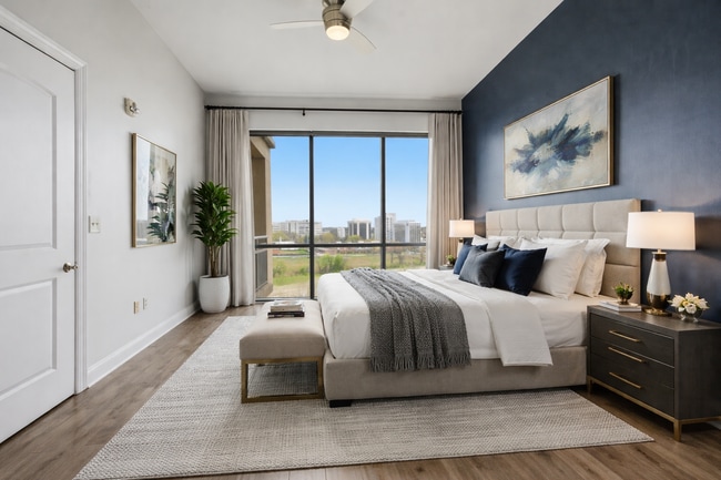 Photo - 701 Royal Ct