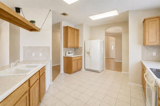 Photo - 2100 Mir Woods Dr